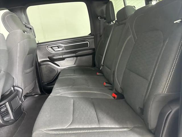 2025 Ram 1500 Big Horn Crew Cab 4x4 5'7" Box
