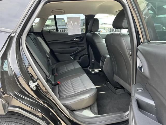 2025 Chevrolet Trax FWD LT