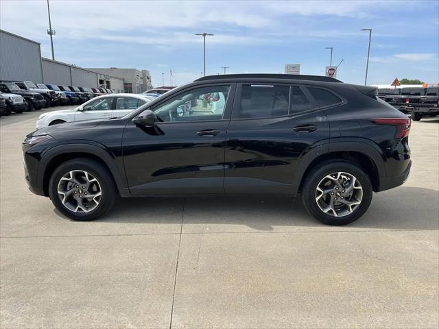 2025 Chevrolet Trax FWD LT