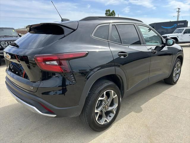 2025 Chevrolet Trax FWD LT
