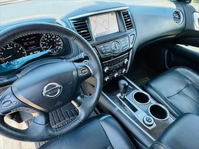 2015 Nissan Pathfinder SL