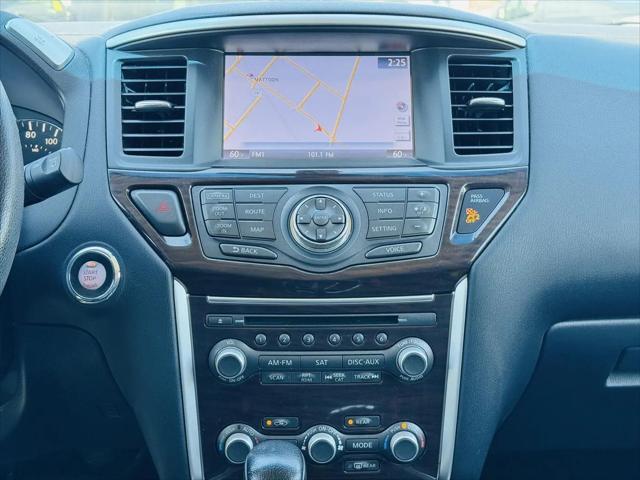 2015 Nissan Pathfinder SL