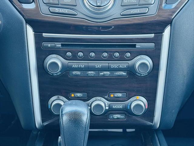 2015 Nissan Pathfinder SL