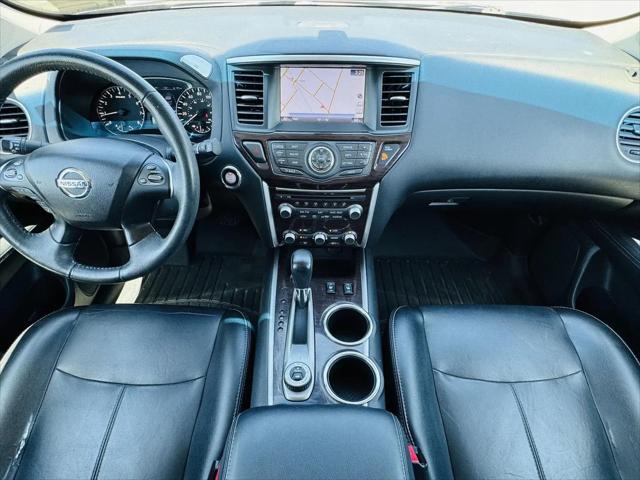 2015 Nissan Pathfinder SL