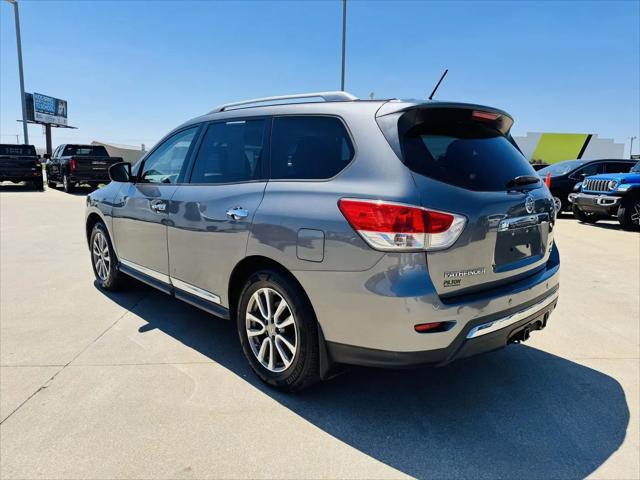2015 Nissan Pathfinder SL