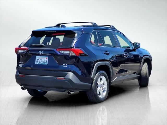 2020 Toyota RAV4 XLE