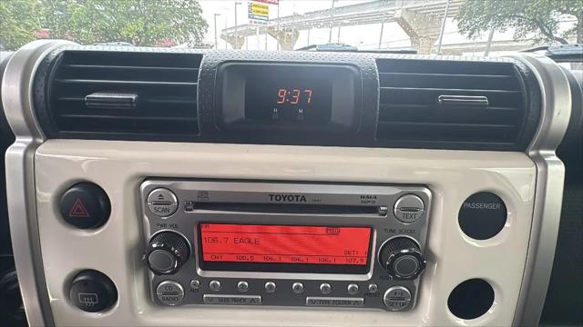 2012 Toyota FJ Cruiser Base