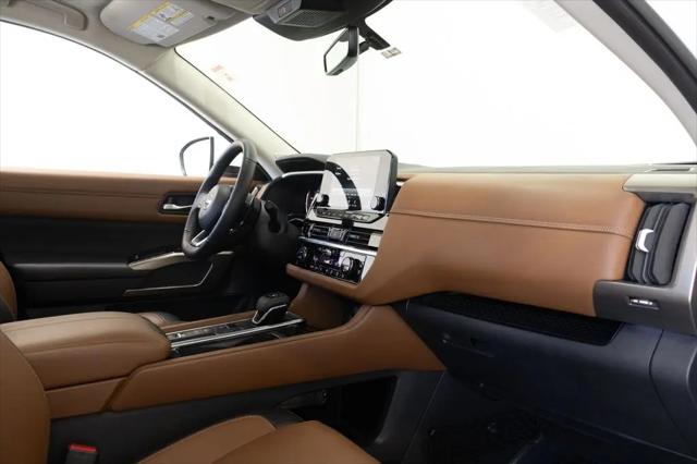 2025 Nissan Pathfinder Platinum FWD