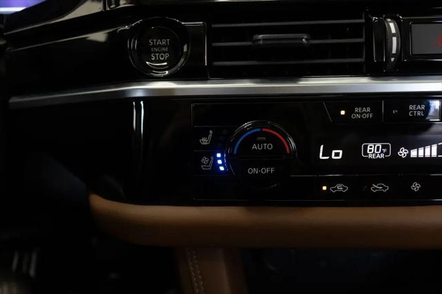 2025 Nissan Pathfinder Platinum FWD