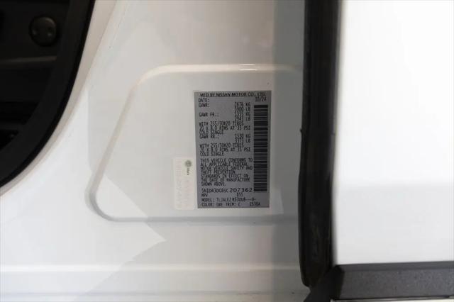 2025 Nissan Pathfinder Platinum FWD
