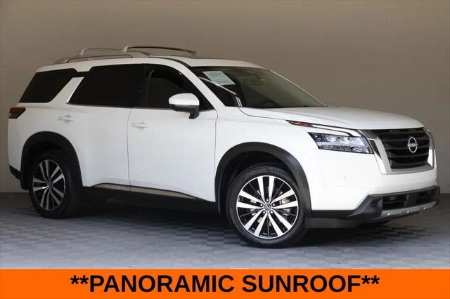2025 Nissan Pathfinder Platinum FWD
