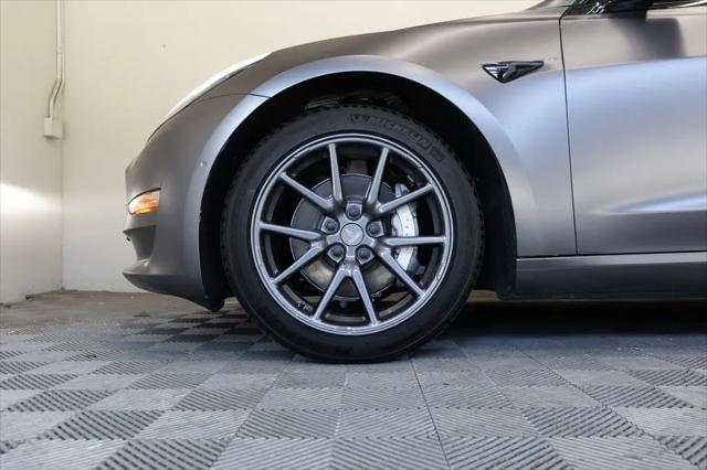2020 Tesla Model 3 Standard Range Plus Rear-Wheel Drive