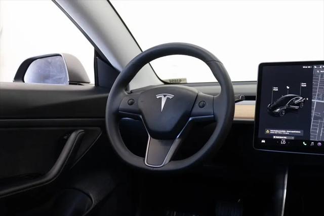 2020 Tesla Model 3 Standard Range Plus Rear-Wheel Drive