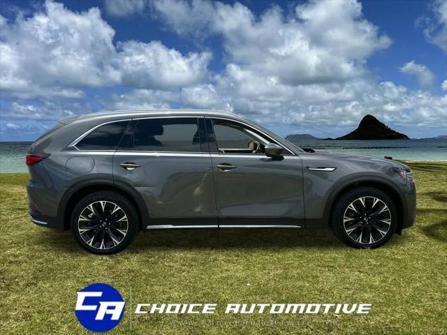 2024 Mazda X-90 Premium