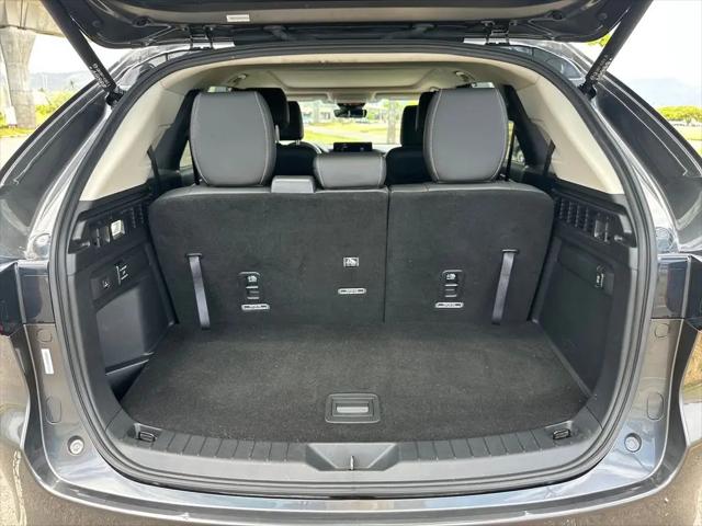2024 Mazda X-90 Premium
