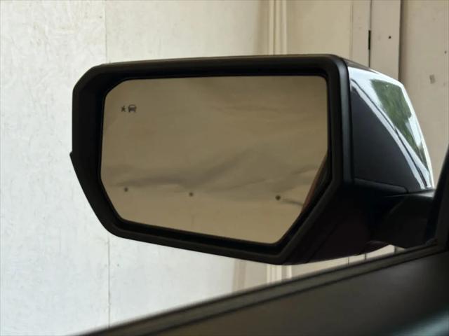 2023 Chevrolet Colorado 4WD Crew Cab Short Box LT