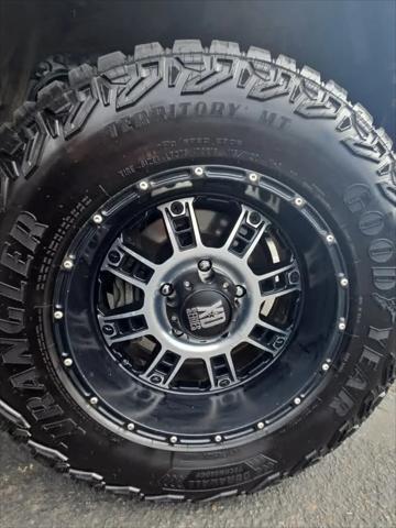 2015 Toyota Tundra SR5 5.7L V8
