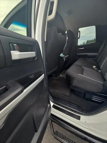 2015 Toyota Tundra SR5 5.7L V8