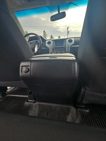 2015 Toyota Tundra SR5 5.7L V8