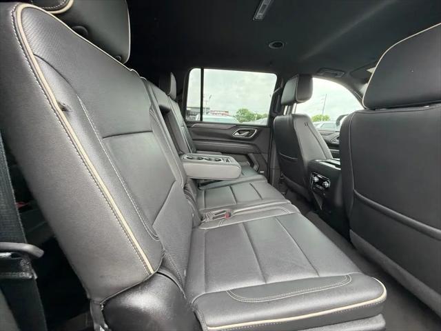 2024 GMC Yukon XL 4WD SLT