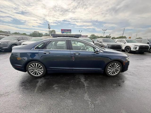2017 Lincoln MKZ Select