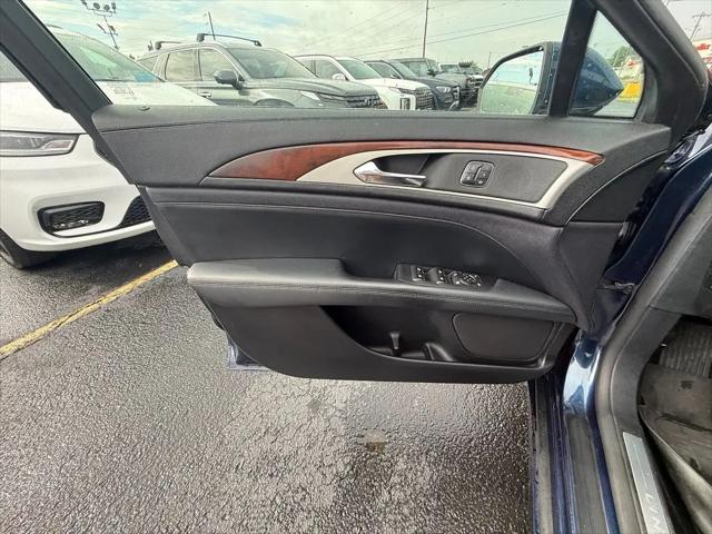2017 Lincoln MKZ Select
