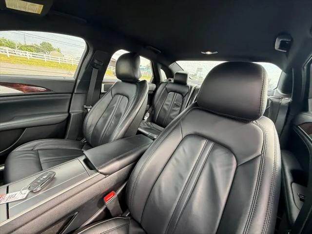 2017 Lincoln MKZ Select