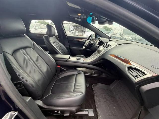 2017 Lincoln MKZ Select