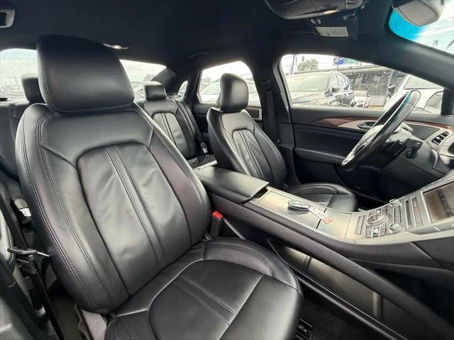 2017 Lincoln MKZ Select