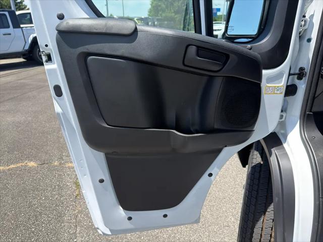 2026 Ram ProMaster 2500 Cargo Van Tradesman High Roof 159" WB w/Pass Seat