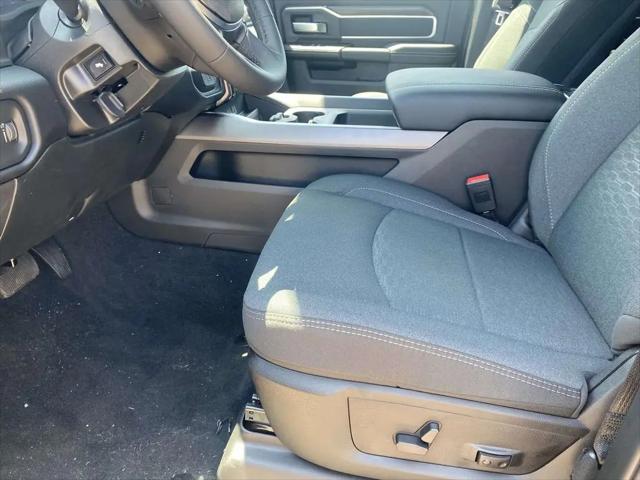 2026 Ram 2500 Big Horn Crew Cab 4x4 6'4" Box