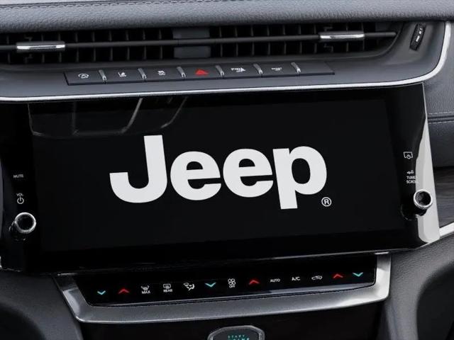 2026 Jeep Grand Cherokee L Altitude 4x2