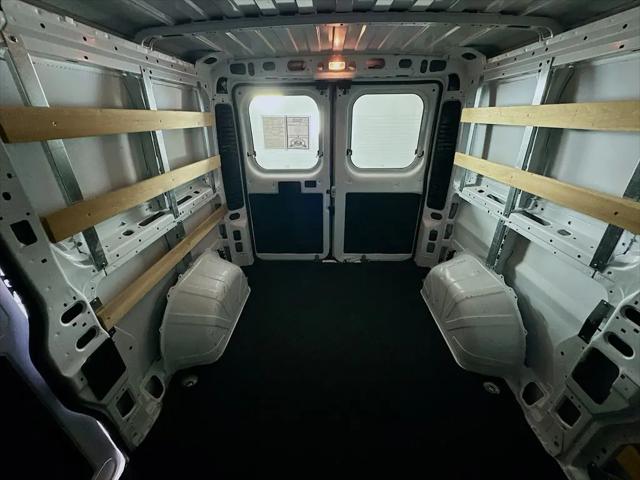 2025 Ram ProMaster 2500 Cargo Van Tradesman Low Roof 136" WB w/Pass Seat