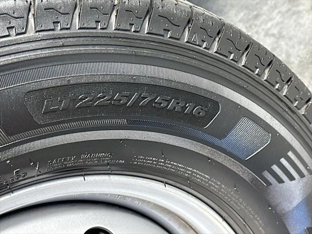 2025 Ram ProMaster 2500 Cargo Van Tradesman Low Roof 136" WB w/Pass Seat