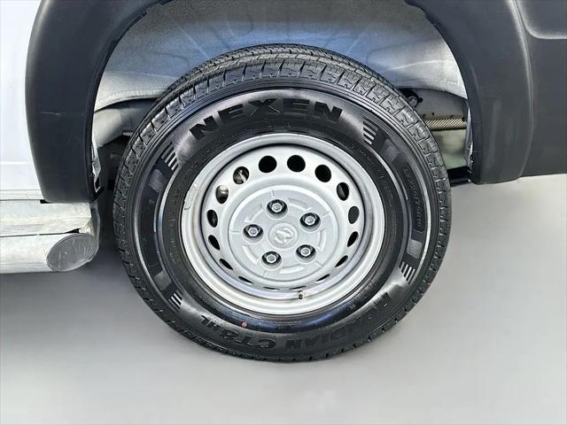 2025 Ram ProMaster 2500 Cargo Van Tradesman Low Roof 136" WB w/Pass Seat