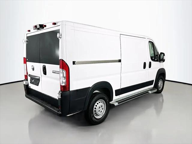 2025 Ram ProMaster 2500 Cargo Van Tradesman Low Roof 136" WB w/Pass Seat