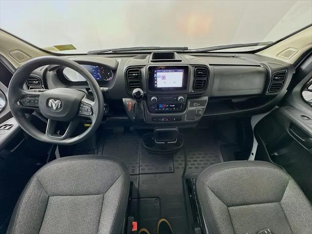 2025 Ram ProMaster 2500 Cargo Van Tradesman Low Roof 136" WB w/Pass Seat