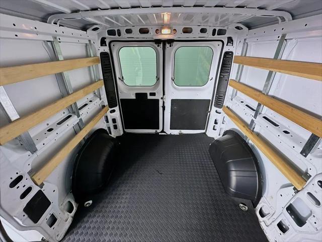 2025 Ram ProMaster 2500 Cargo Van Tradesman Low Roof 136" WB w/Pass Seat
