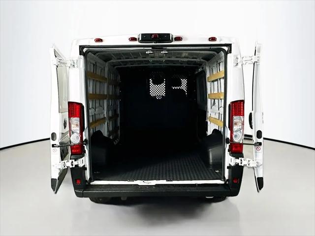 2025 Ram ProMaster 2500 Cargo Van Tradesman Low Roof 136" WB w/Pass Seat