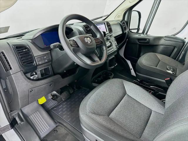 2025 Ram ProMaster 2500 Cargo Van Tradesman Low Roof 136" WB w/Pass Seat