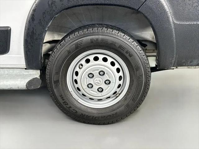 2025 Ram ProMaster 2500 Cargo Van Tradesman Low Roof 136" WB w/Pass Seat
