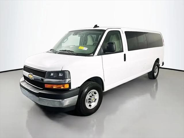 2024 Chevrolet Express Passenger RWD 3500 Extended Wheelbase LT
