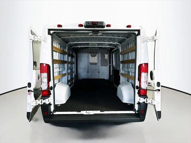 2025 Ram ProMaster 2500 Cargo Van Tradesman Low Roof 136" WB w/Pass Seat