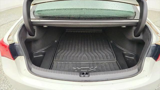 2017 Acura TLX w/Technology Package