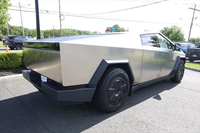 2024 Tesla Cybertruck Cyberbeast
