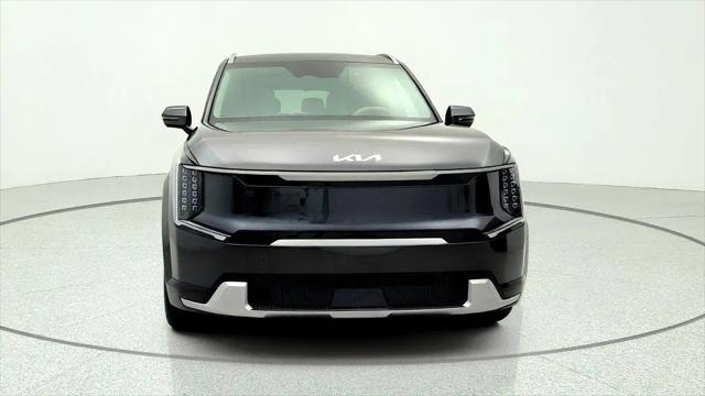 2024 Kia EV9 Land