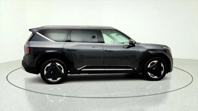2024 Kia EV9 Land