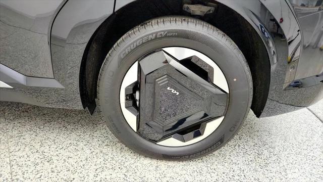 2024 Kia EV9 Land