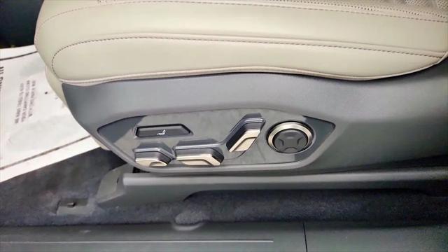 2024 Kia EV9 Land
