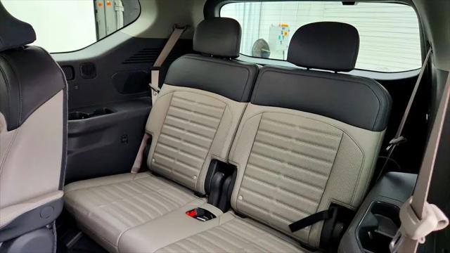 2024 Kia EV9 Land